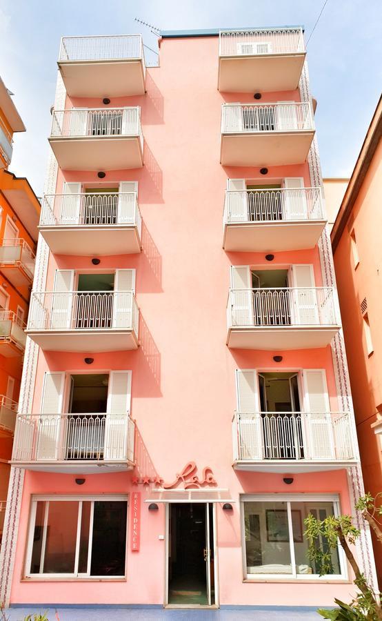 Rosa Aparthotel